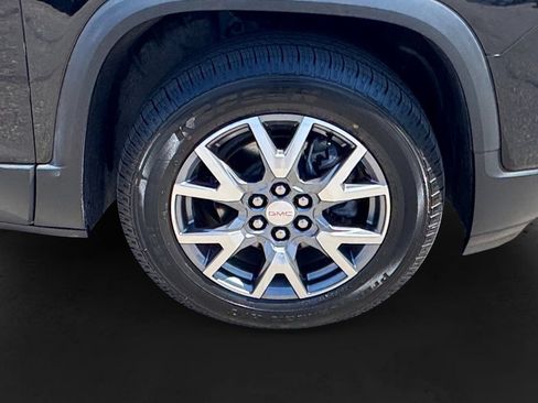 Used 2023 GMC Acadia SLT AWD/4WD image 13