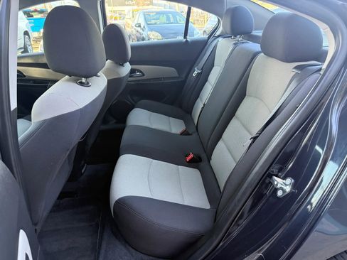 Used 2016 Chevrolet Cruze LS image 16