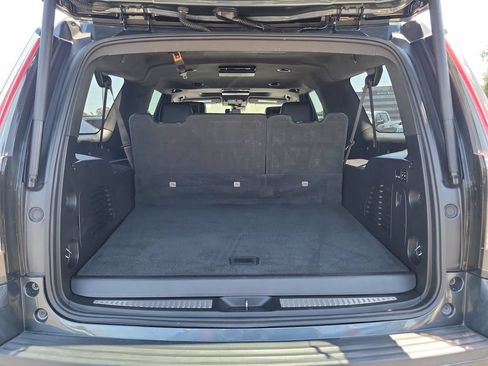 Used 2019 Cadillac Escalade ESV Platinum AWD/4WD image 27