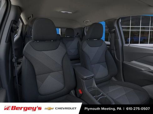 New 2027 Chevrolet Bolt LT w/ Comfort Package image 18