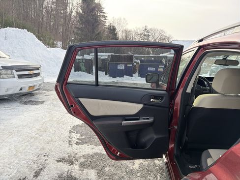 Used 2016 Subaru Crosstrek 2.0i Premium image 25