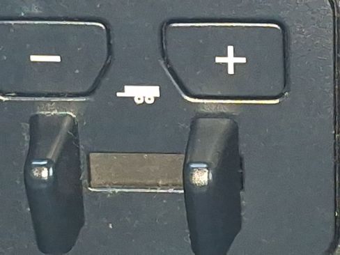 Used 2022 Toyota Tundra Limited image 50