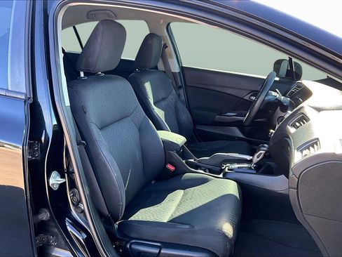 Used 2015 Honda Civic LX image 6
