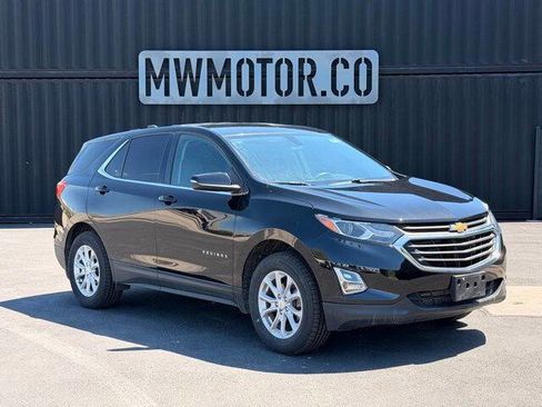Used 2018 Chevrolet Equinox LT AWD/4WD image 2