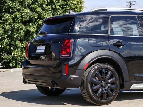 Used 2023 MINI Cooper Countryman S w/ Signature Upholstery Package FWD image 12