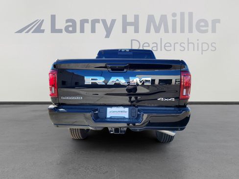 New 2025 RAM 2500 Laramie image 4