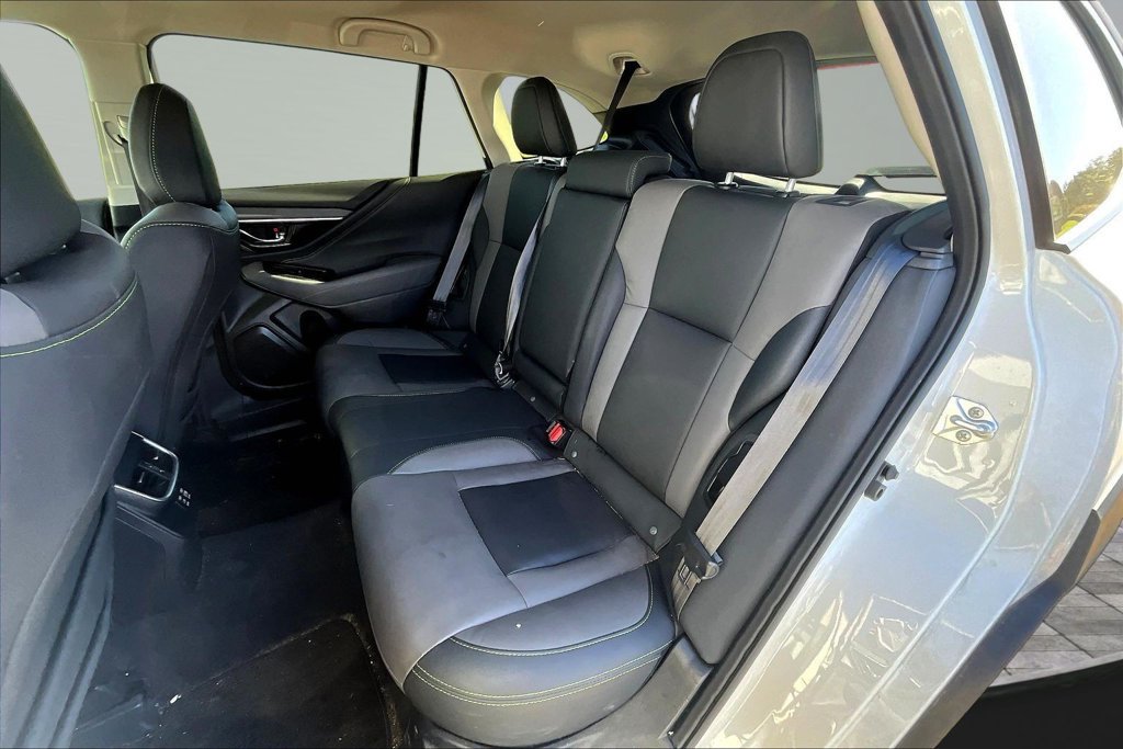 Used 2024 Subaru Outback Onyx Edition AWD/4WD image 22