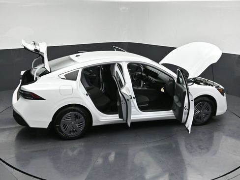 New 2026 Nissan Sentra S w/ Floor Mat Package image 29