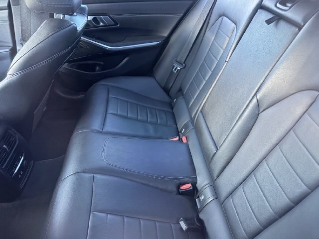 Used 2020 BMW M340i w/ Premium Package RWD image 8