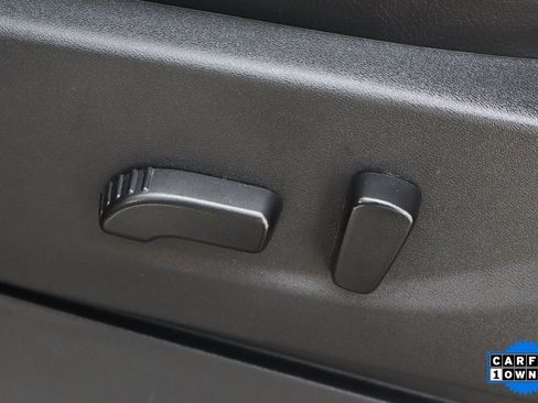 Used 2024 Nissan Frontier SL w/ Technology Package image 14