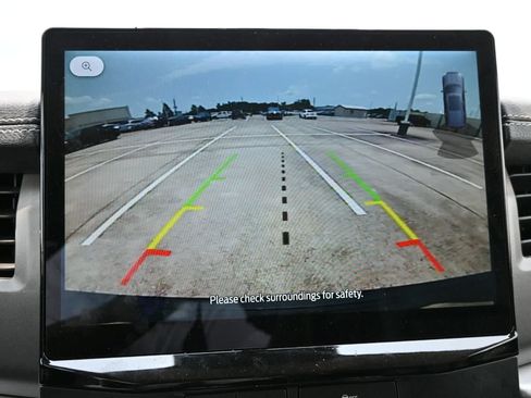Used 2022 Ford Expedition XLT RWD image 14