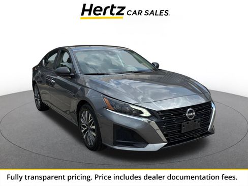 Used 2025 Nissan Altima 2.5 SV FWD image 1