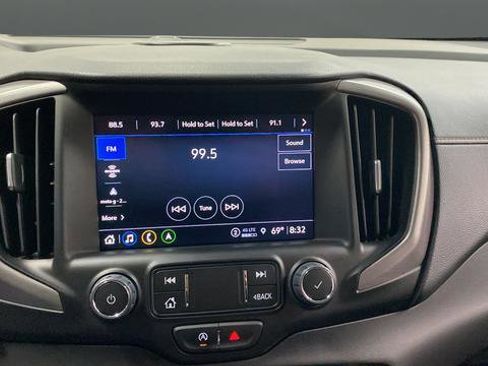 Used 2022 GMC Terrain AT4 w/ Infotainment Package II AWD/4WD image 15