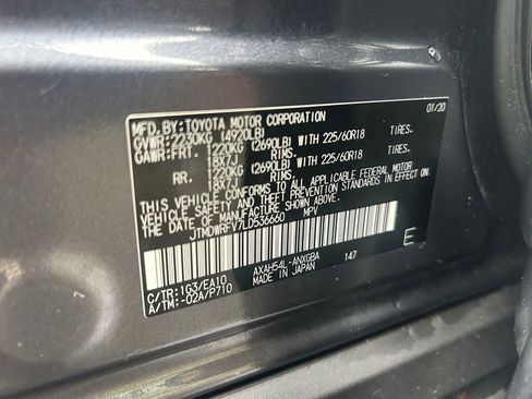 Used 2020 Toyota RAV4 Limited image 35