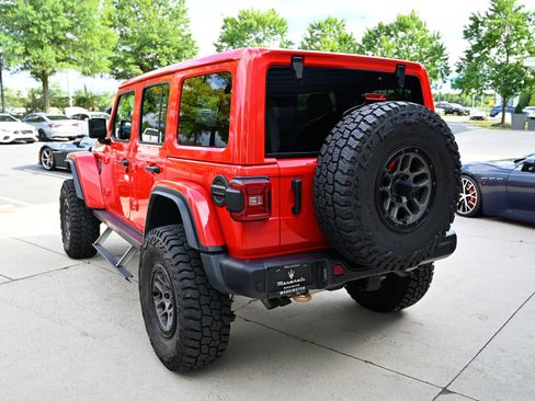 Used 2023 Jeep Wrangler Unlimited Rubicon 392 AWD/4WD image 7