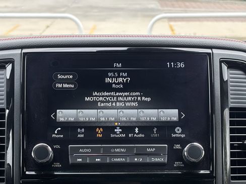 Used 2023 Nissan Titan PRO-4X image 19