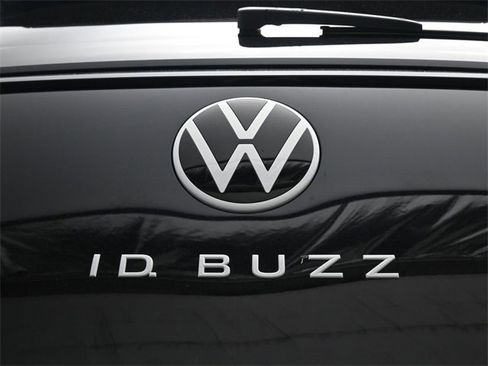 New 2025 Volkswagen ID. Buzz Pro S image 29