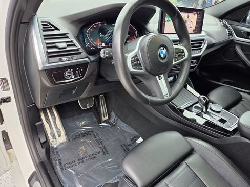 Used 2023 BMW X4 xDrive30i w/ M Sport Package AWD/4WD image 28