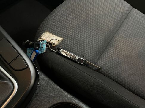 Used 2025 Kia Soul LX w/ LX Technology Package image 21