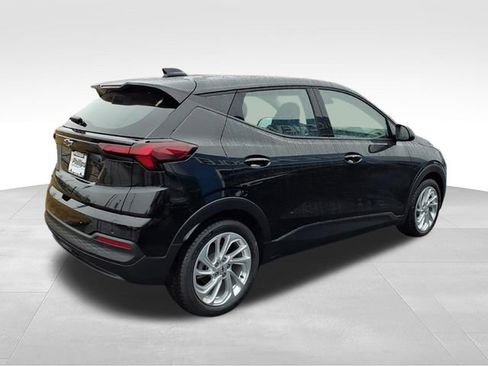 New 2027 Chevrolet Bolt LT w/ Comfort Package FWD image 3