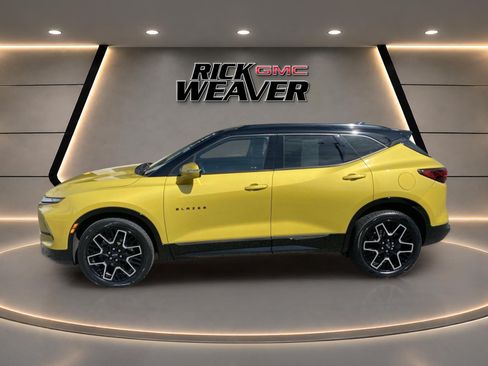 Used 2023 Chevrolet Blazer RS w/ Driver Confidence II Package AWD/4WD image 4