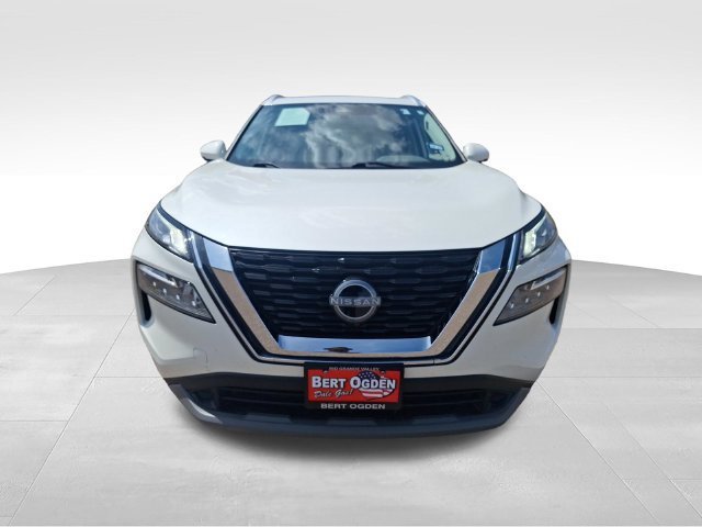 Certified 2023 Nissan Rogue SV w/ SV Premium Package FWD image 2