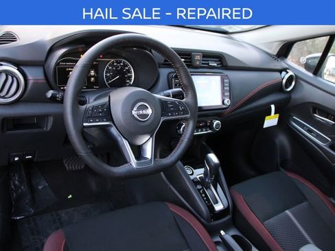 New 2025 Nissan Versa SR w/ Trunk Package image 4