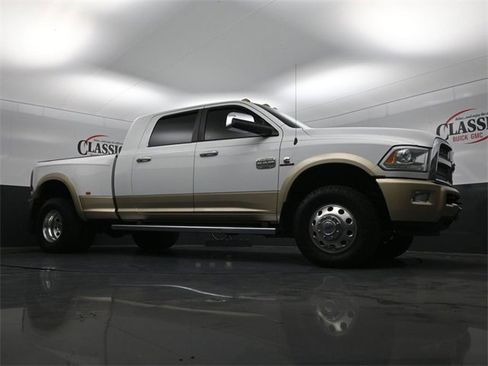 Used 2015 RAM 3500 Laramie Longhorn image 25