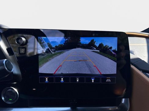 Used 2021 Chevrolet Corvette 2LT w/ Z51 Performance Package image 21