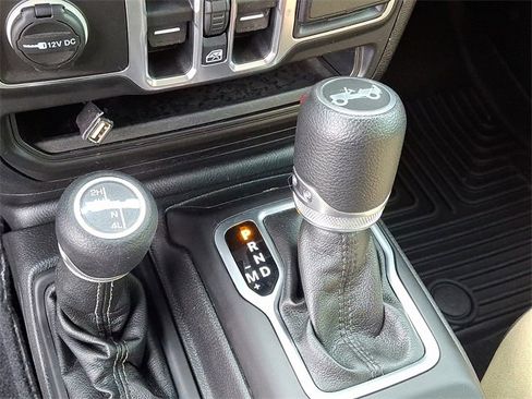 Used 2018 Jeep Wrangler Unlimited Sport S image 10