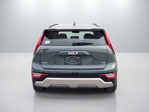 New 2026 Kia Niro FWD image 5