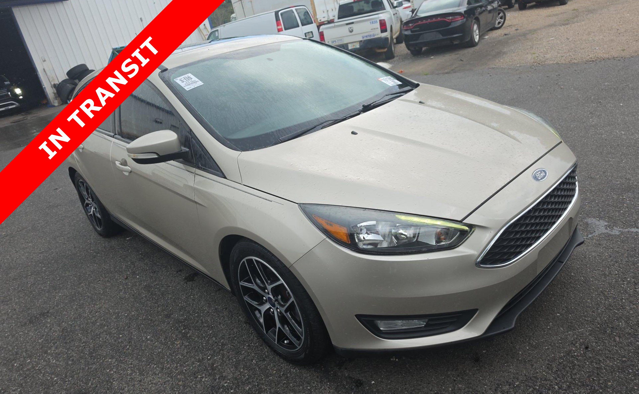 Used 2017 Ford Focus SEL FWD image 3