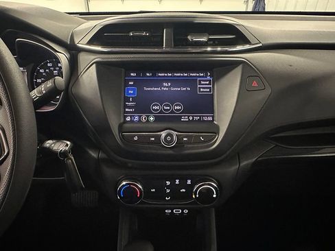 Used 2021 Chevrolet TrailBlazer LS FWD image 28