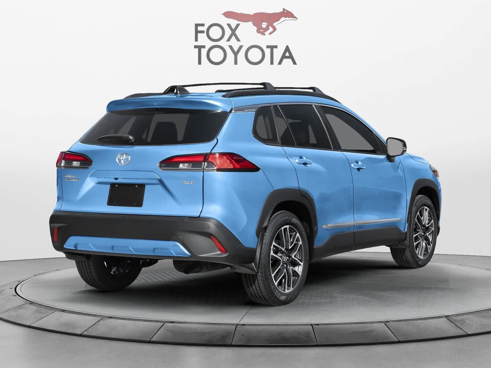 New 2026 Toyota Corolla Cross XLE w/ Convenience Package FWD image 2