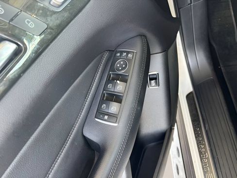 Used 2016 Mercedes-Benz GLE 350 image 24