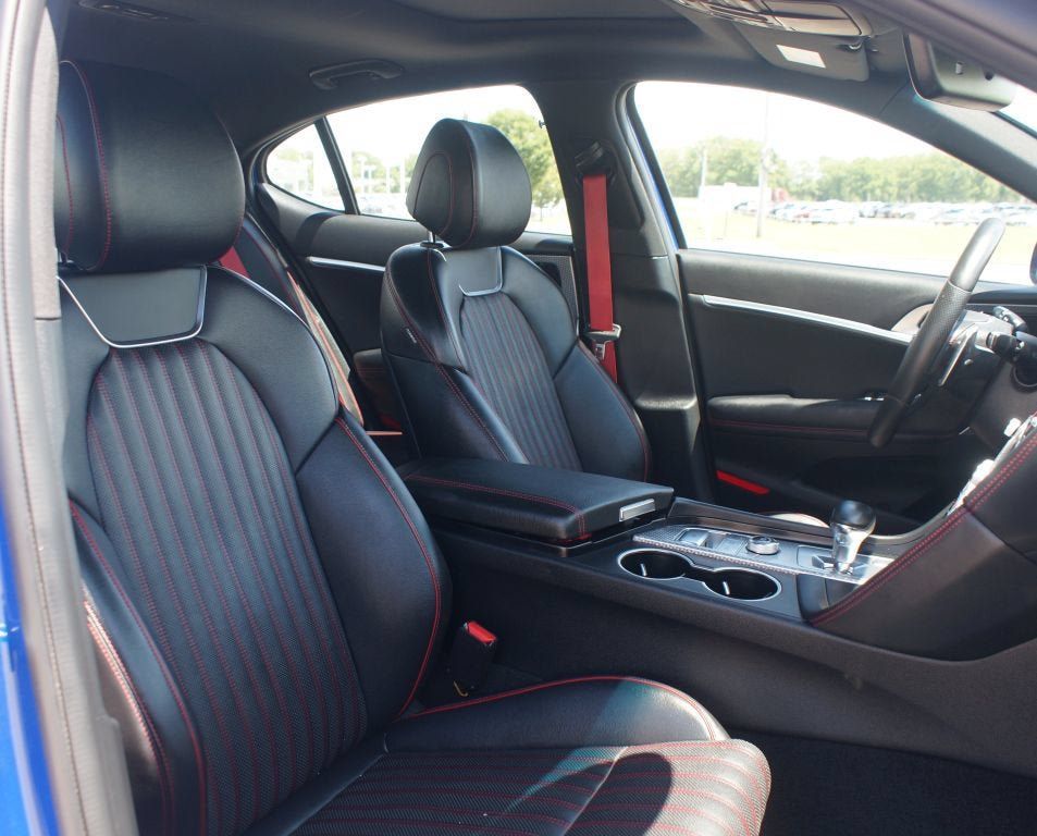 Used 2023 Genesis G70 2.0T w/ Sport Prestige Package AWD/4WD image 24