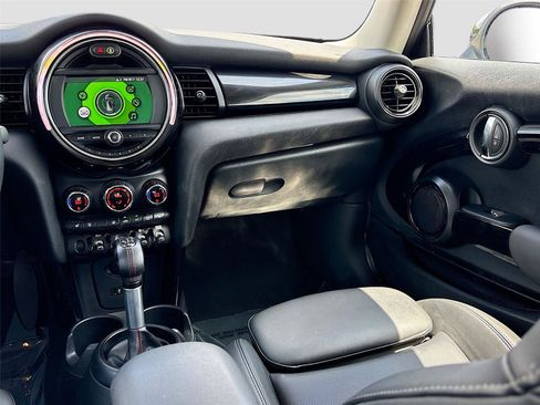 Used 2019 MINI Cooper S FWD image 22