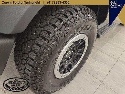 Certified 2025 Ford Bronco Outer Banks w/ Sasquatch Package AWD/4WD image 39
