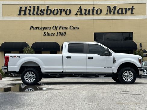 Used 2019 Ford F250 XL w/ STX Appearance Package AWD/4WD image 4