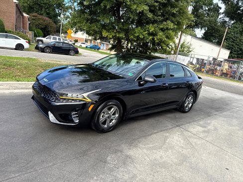 Used 2023 Kia K5 LXS image 7