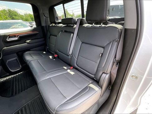 Used 2023 GMC Sierra 1500 Denali w/ Denali Reserve Package AWD/4WD image 35