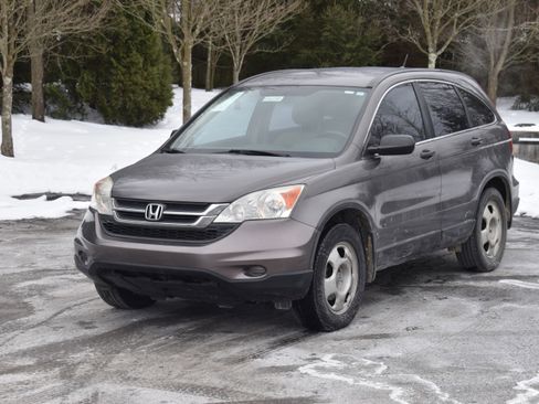 Used 2010 Honda CR-V LX image 2