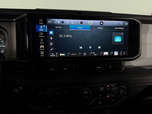 Used 2025 Jeep Wrangler Unlimited Sahara image 20