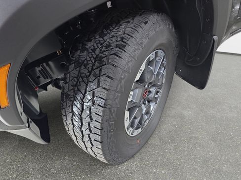 New 2027 Nissan Frontier PRO-4X w/ Tow Package RWD image 31