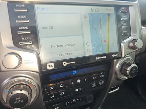 Used 2022 Toyota 4Runner Limited AWD/4WD image 16