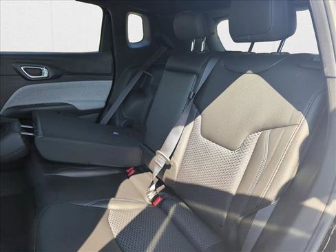 New 2024 Jeep Compass Latitude image 16