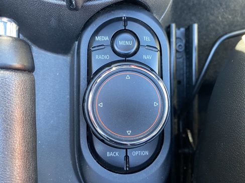 Used 2016 MINI Cooper S image 40