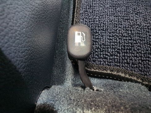 Used 2026 Hyundai Venue SEL FWD image 41