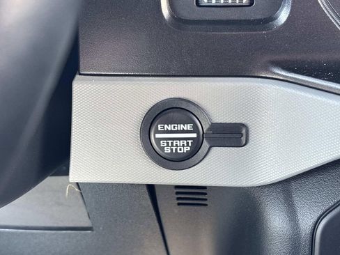 Used 2021 Ford Bronco Badlands w/ Sasquatch Package AWD/4WD image 17