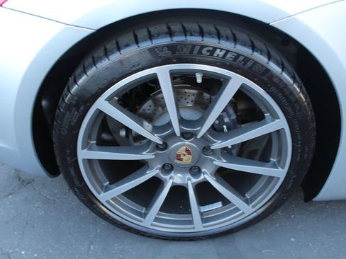 Used 2014 Porsche Cayman RWD image 16